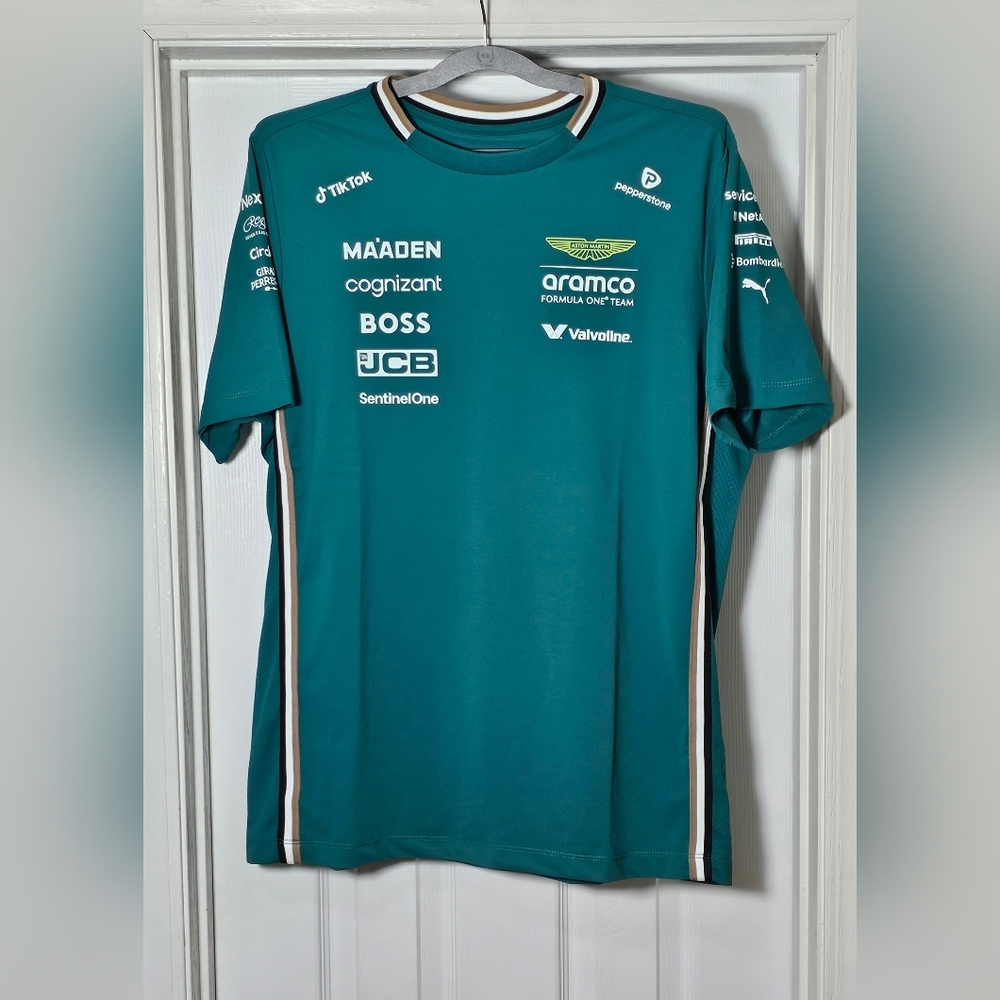 NWT Aston Martin Formula 1 Hugo Boss Cognizant Aramco F1 T Shirt Team Jersey L